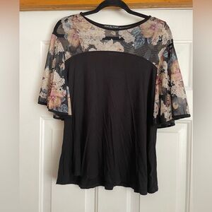 Kim & Cami Black Floral Blouse, Sz Medium